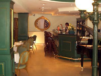 The Crown Hotel Бугібба Екстер'єр фото
